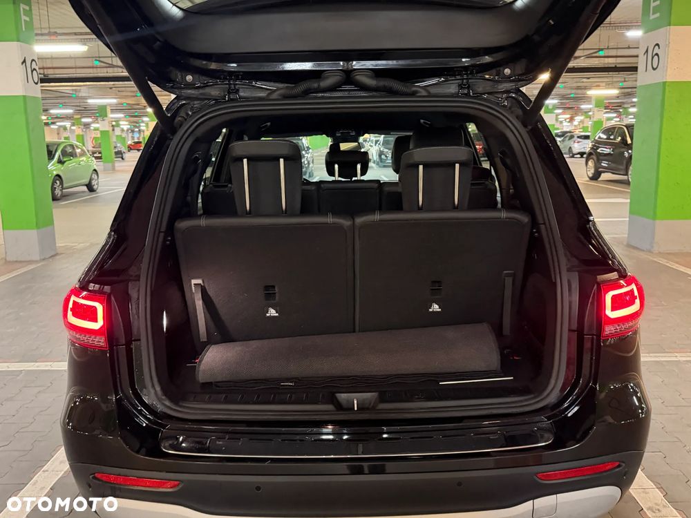 Mercedes-Benz GLB 200 7G-DCT - 7