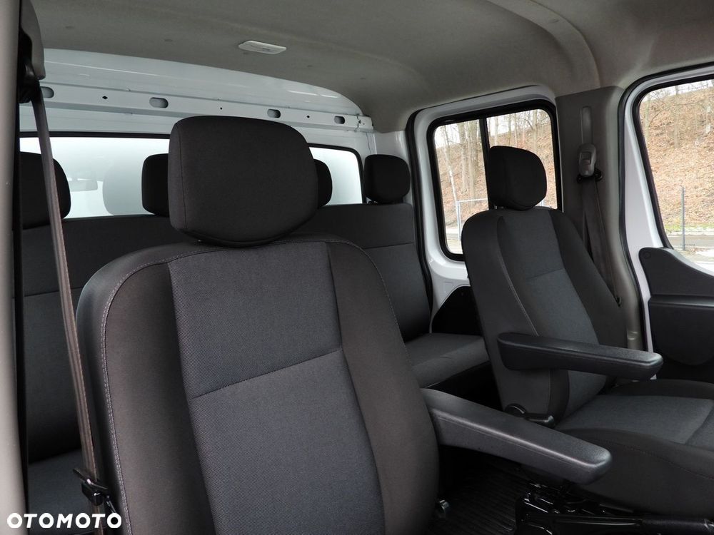 Renault MASTER WYWROTKA PODWÓJNA KABINA DOKA 6 MIEJSC TEMPOMAT LEDY BLIŹNIACZE KOŁA KLIMATYZACJA  145KM - 41