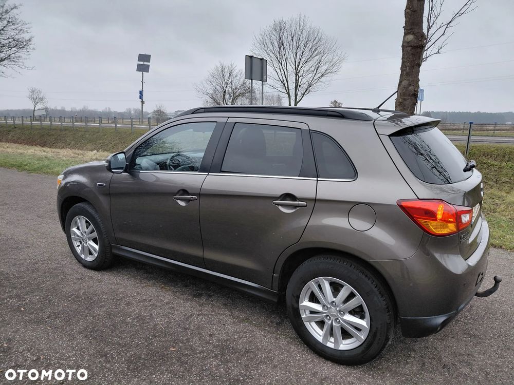 Mitsubishi ASX 1.8 DID Instyle NAVI AS&G - 12
