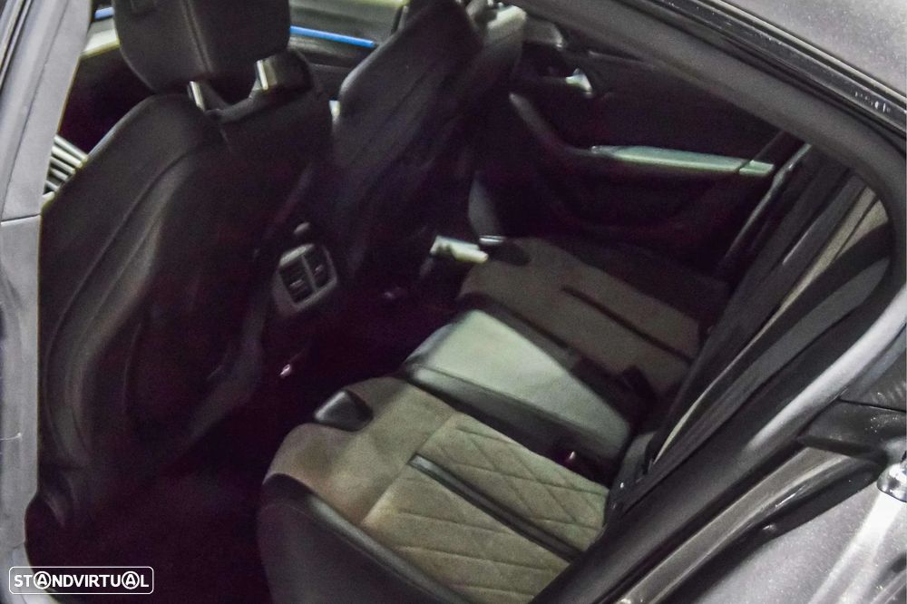 Peugeot 508 1.6 Hybrid GT Pack e-EAT8 - 30