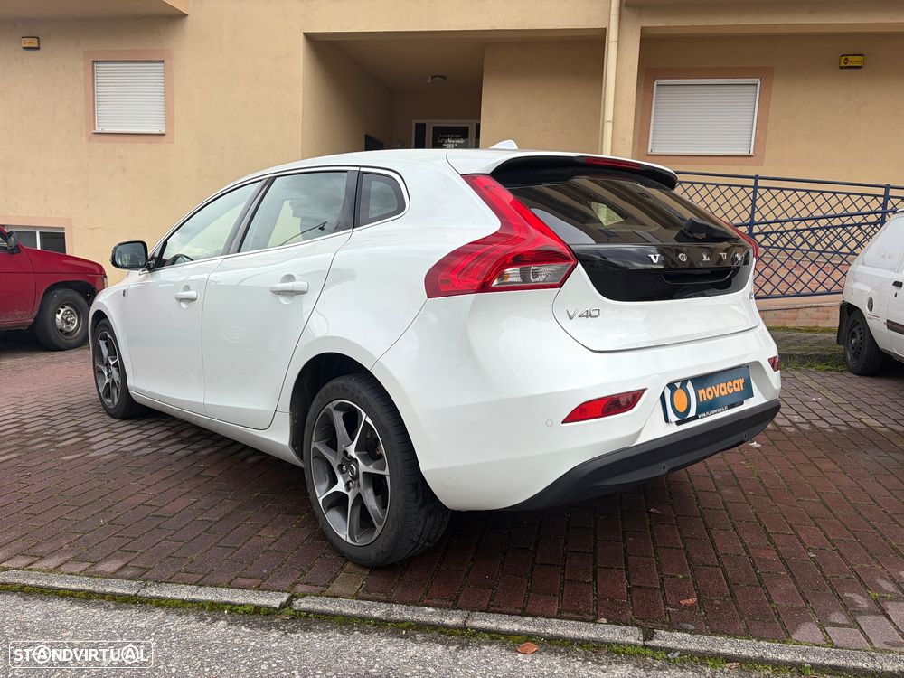 Volvo V40 D2 Ocean Race - 4