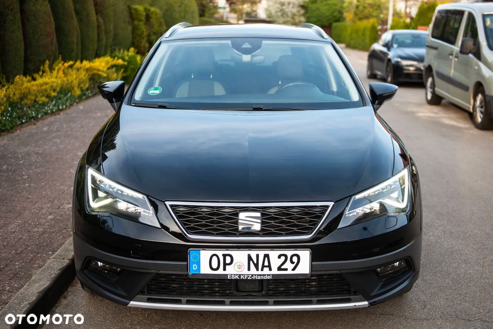 Seat Leon 2.0 TDI DPF Start&Stop XCELLENCE - 2