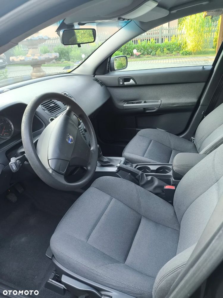 Volvo S40 - 10