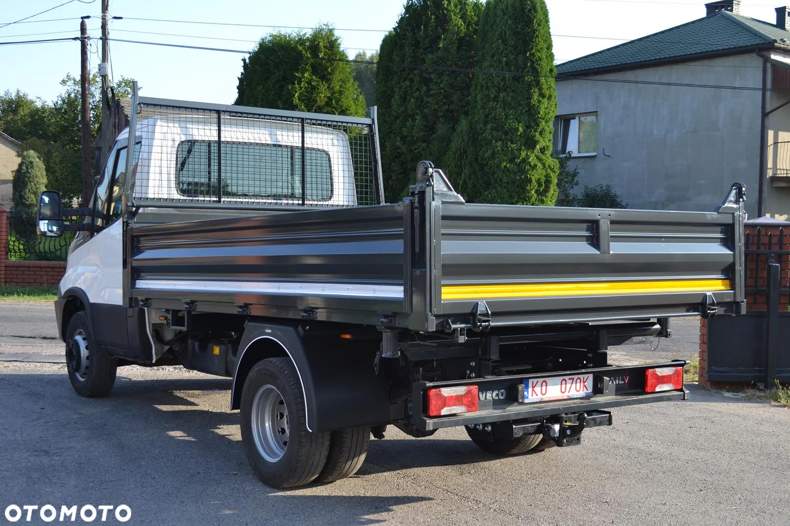 Iveco DAILY 72-180 70-210 72C Nowy 3-stronny WYWROT Kiper WYWROTKA BLOKADA MOSTU 65C 50C 35C - 10