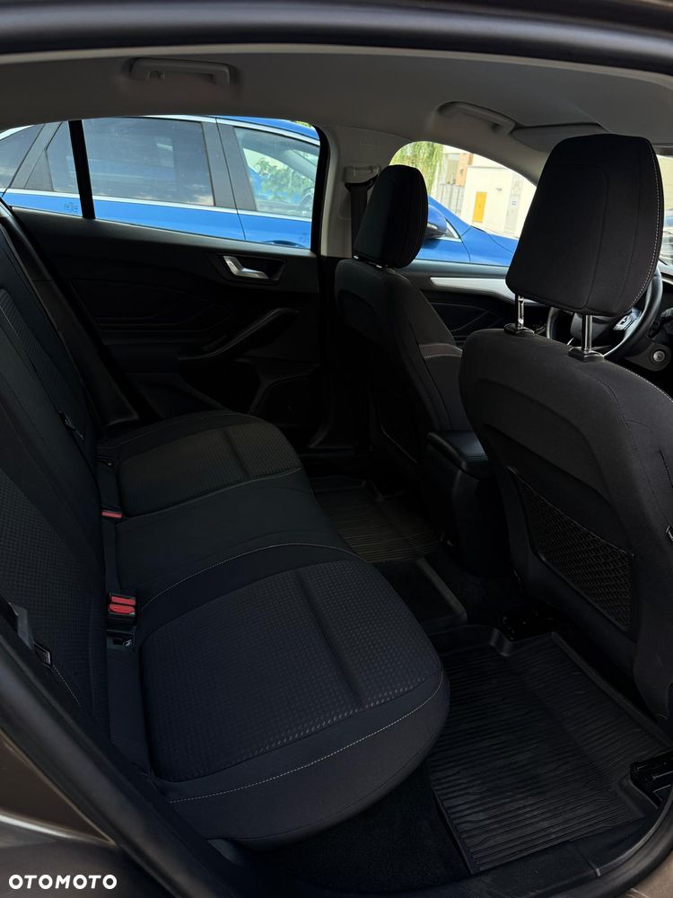 Ford Focus 1.0 EcoBoost Trend Edition Business - 33