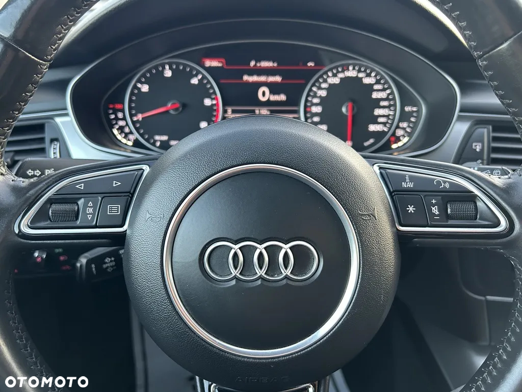 Audi A6 Avant 2.0 TDI Ultra S tronic - 25