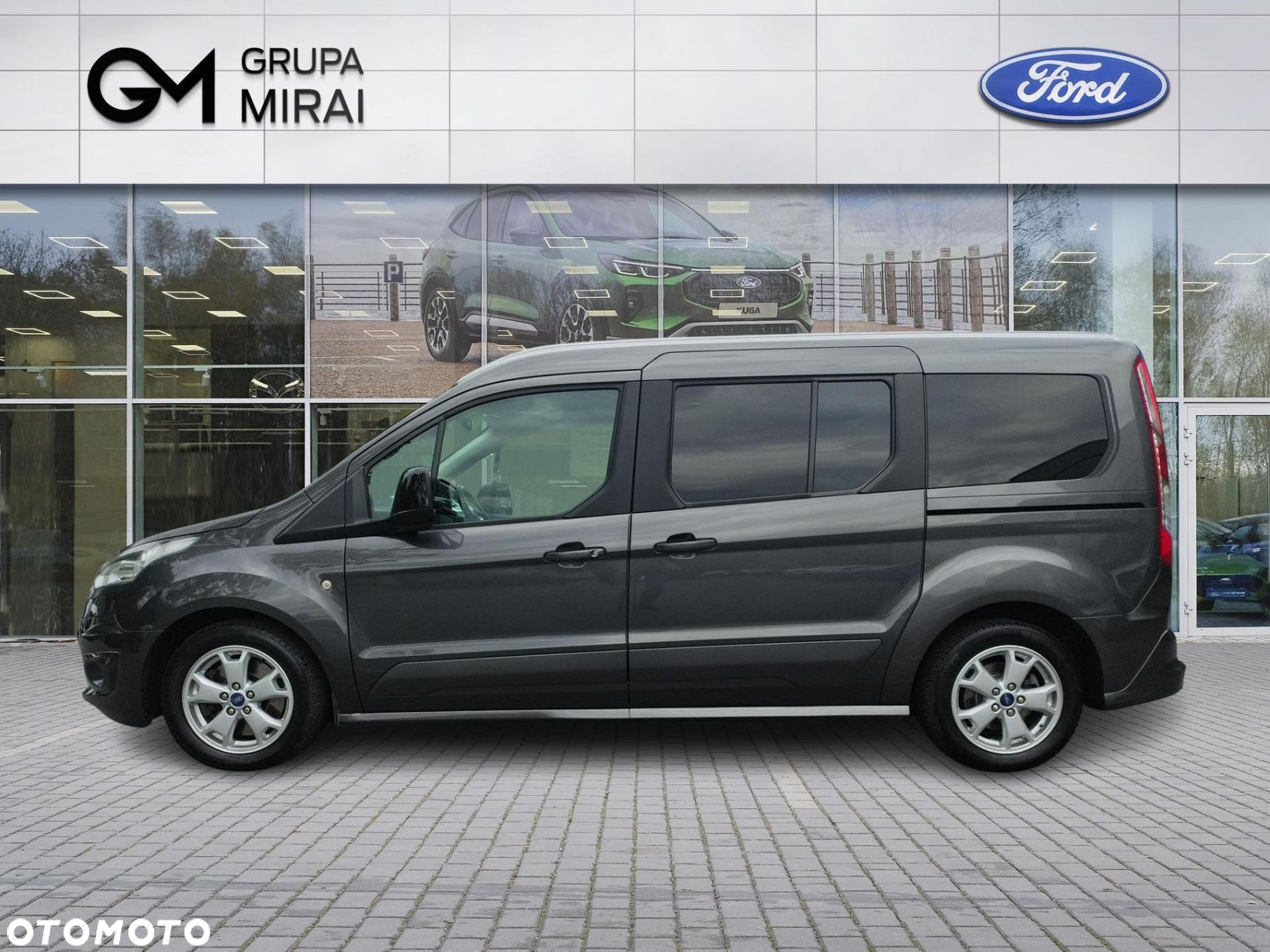 Ford Tourneo Connect Grand - 2