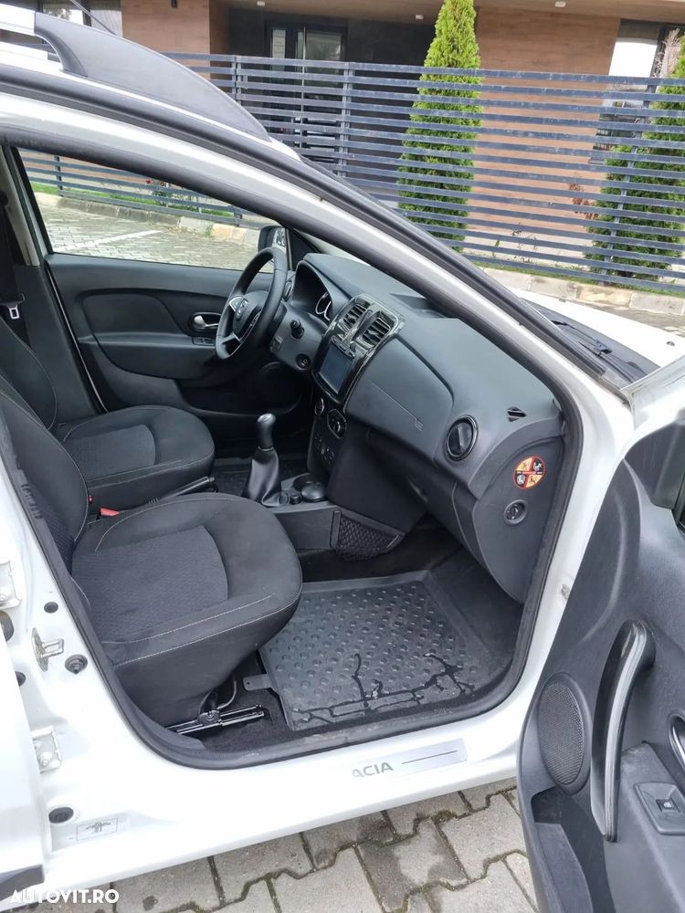 Dacia Logan 1.5 90CP Laureate - 12