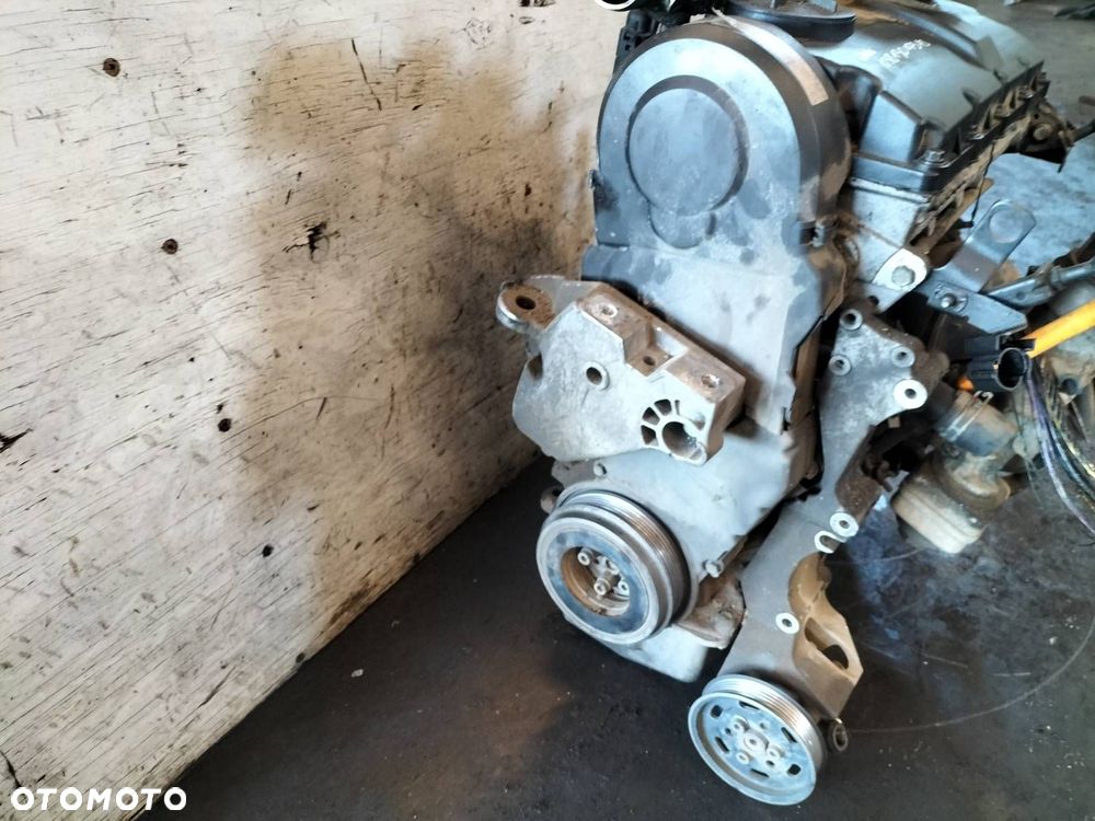SILNIK DIESEL SŁUPEK + POMPOWTRYSKI GOLF IV 1.9 TDI ATD 038130073AJ - 3