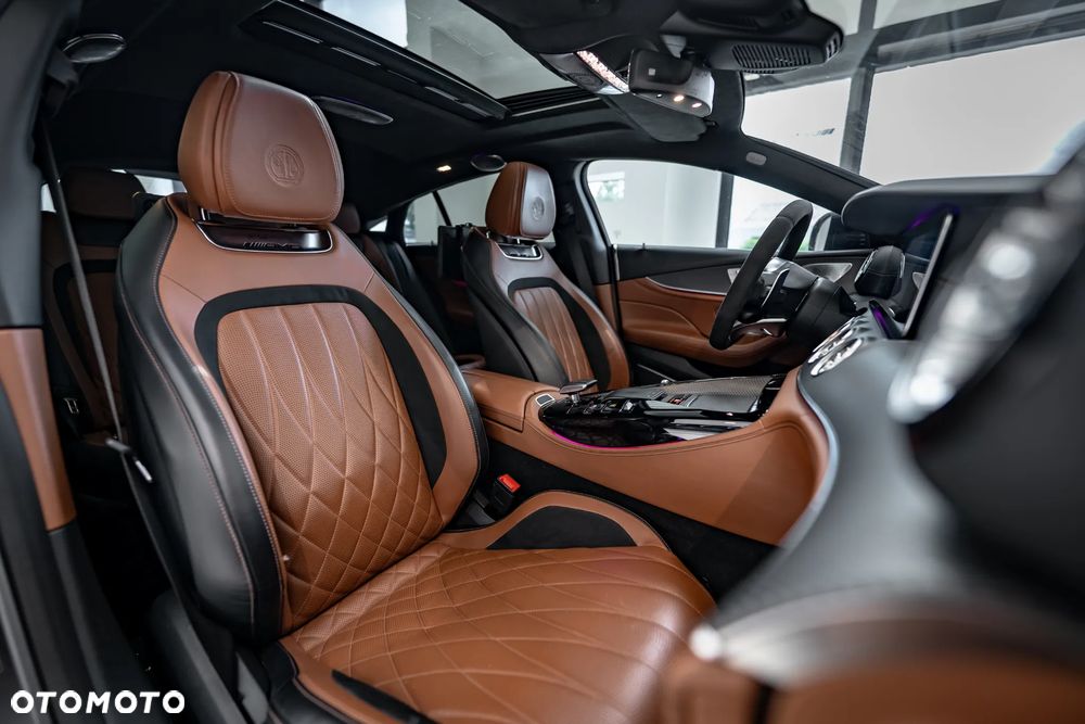 Mercedes-Benz AMG GT - 38