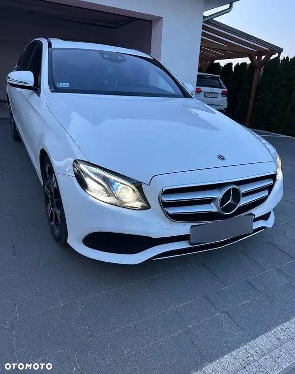Mercedes-Benz Klasa E 220 d 4-Matic 9G-TRONIC - 6