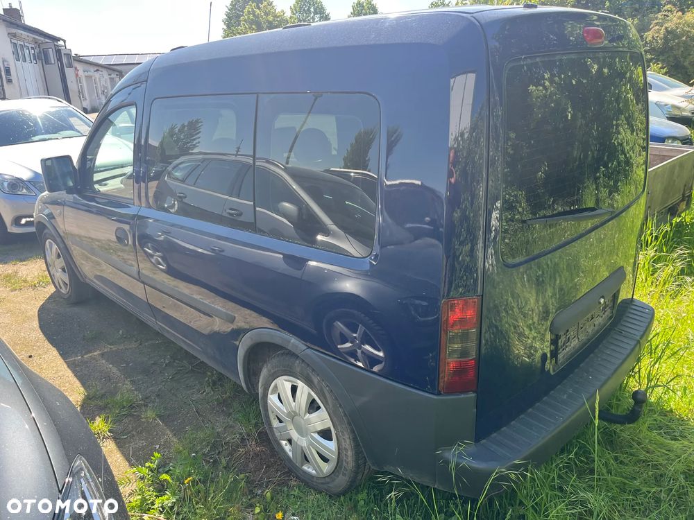 Opel Combo - 8