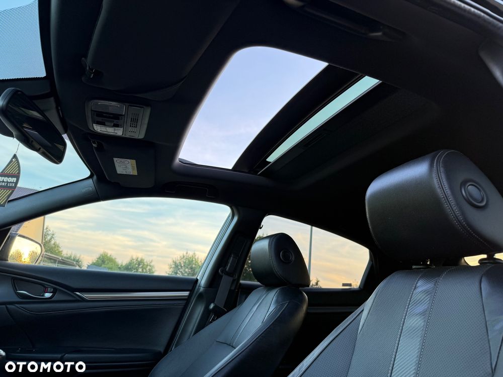 Honda Civic 1.0 i-VTEC Turbo Elegance - 23