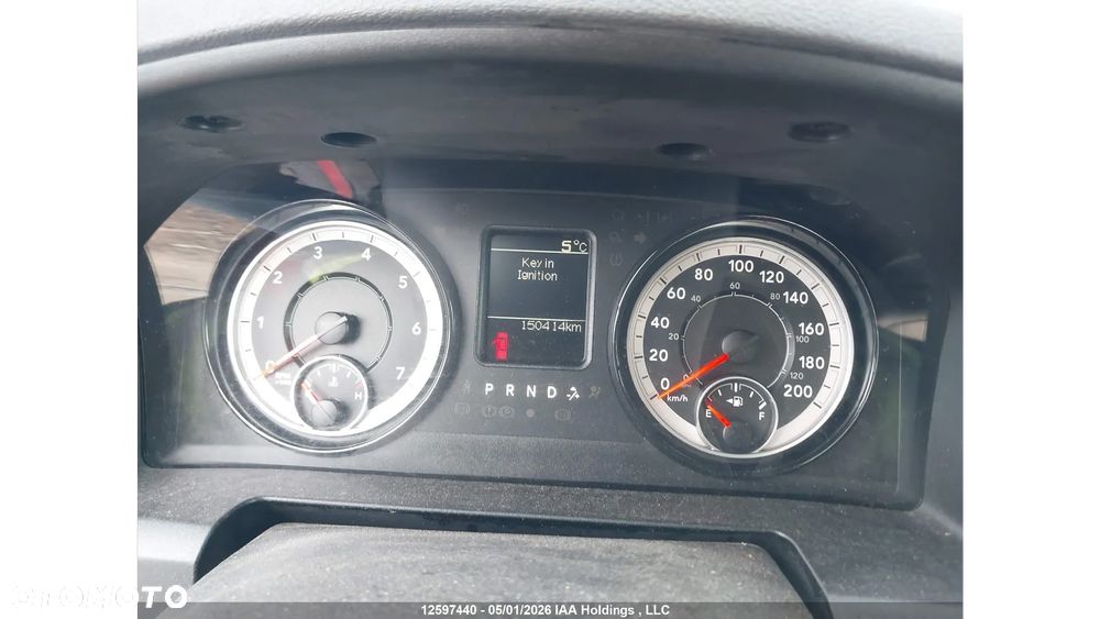 Dodge RAM - 8