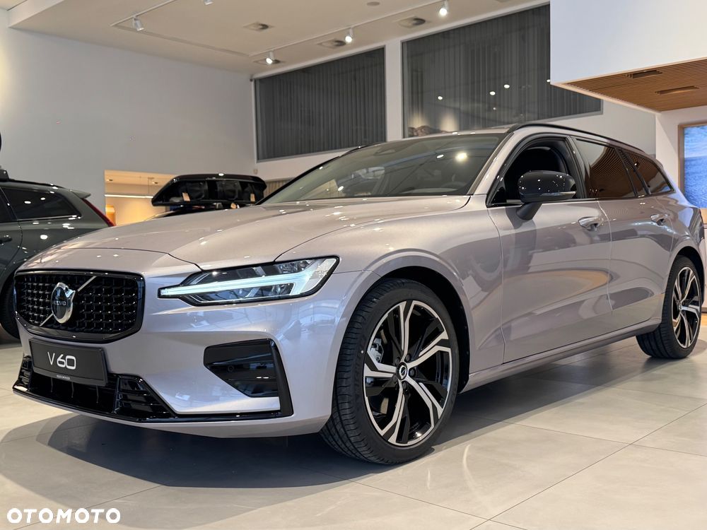 Volvo V60 B4 B Plus Dark - 2