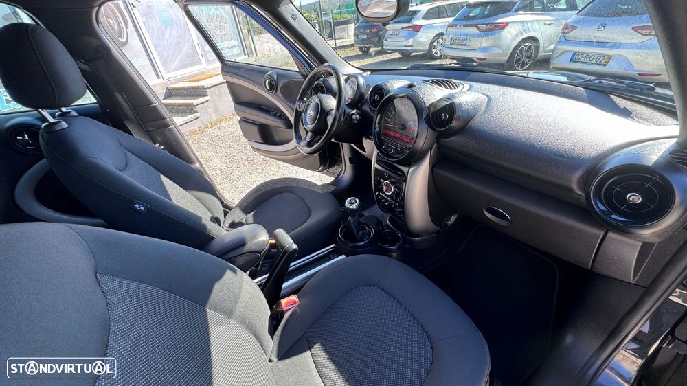 MINI Countryman Cooper D - 31