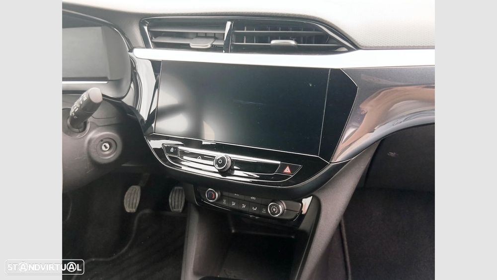 Opel Corsa 1.2 T GS - 22