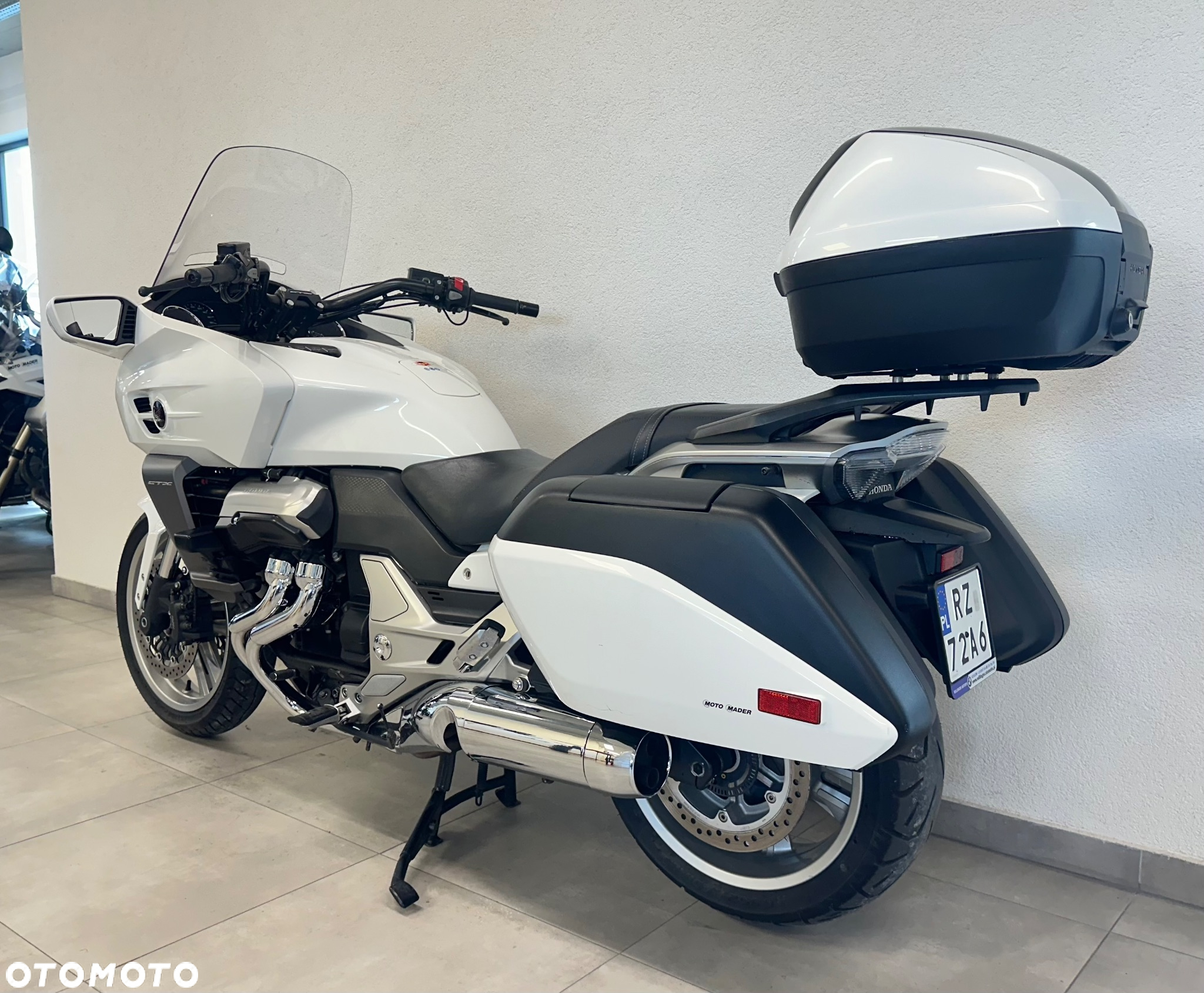 Honda CTX - 3