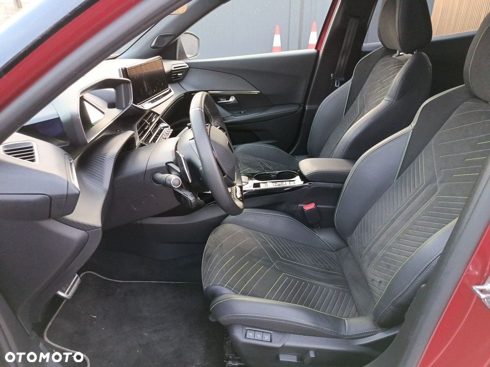 Peugeot 2008 1.2 PureTech GT S&S EAT8 - 9