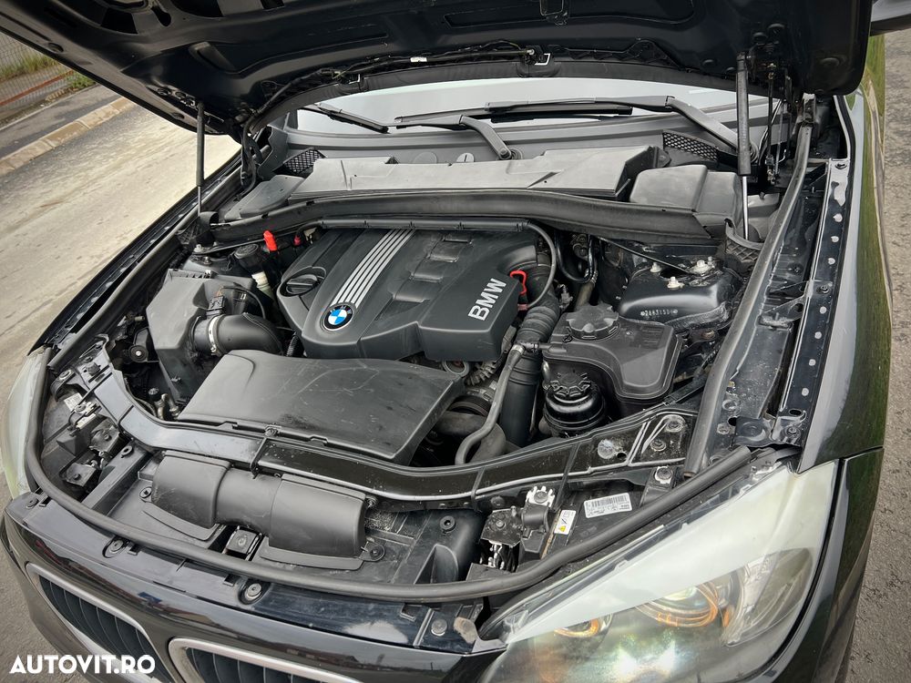 BMW X1 xDrive20d - 14