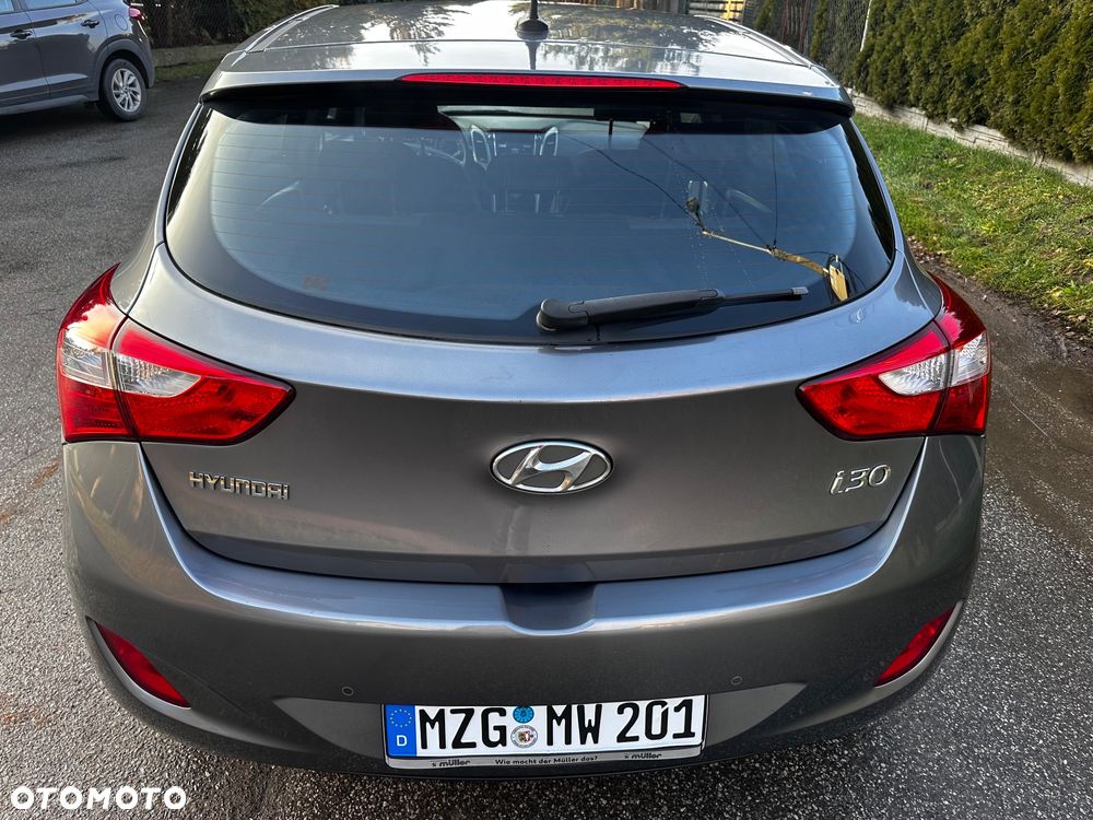 Hyundai i30 1.4 Advantage - 14