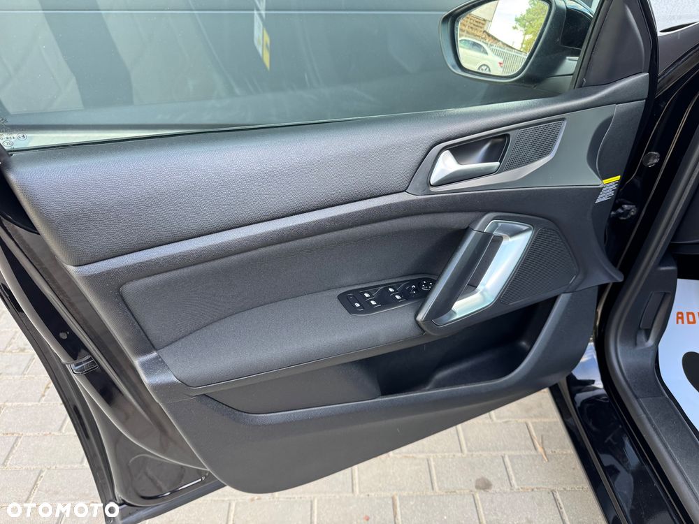 Peugeot 308 2.0 HDi Allure - 27