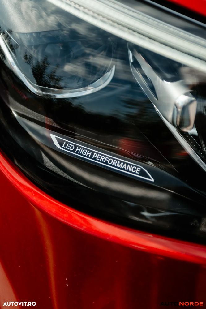 Mercedes-Benz C 300 e 9G-TRONIC AMG Line - 8