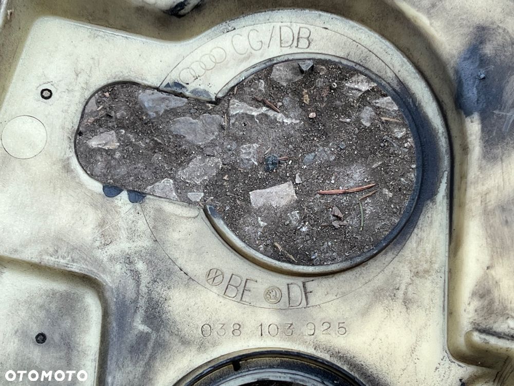 AUDI A4 B6 1.9 TDI POKRYWA OSŁONA GÓRNA SILNIKA 038103925 SREBRNA - 3