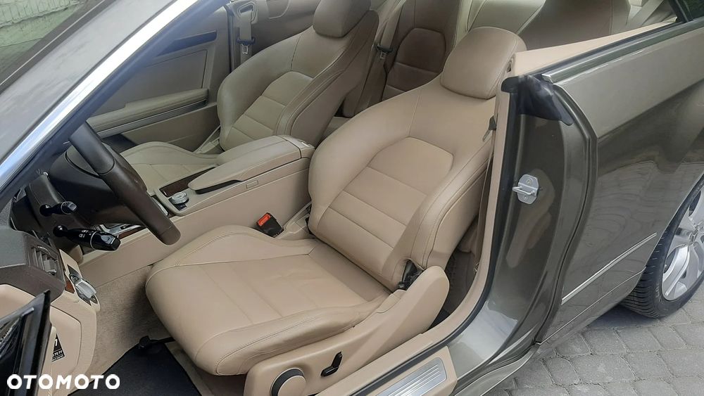Mercedes-Benz Klasa E 250 CGI BlueEFFICIENCY Automatik Avantgarde - 34
