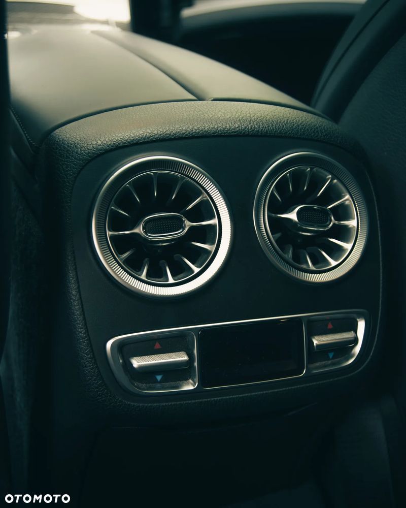 Mercedes-Benz CLS - 17