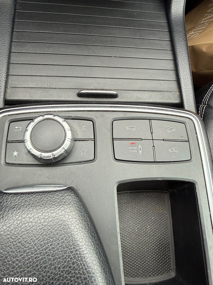 Mercedes-Benz ML - 11