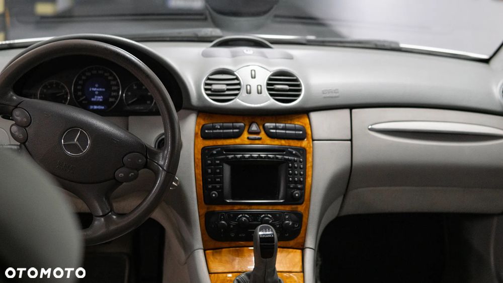 Mercedes-Benz CLK 270 CDI Elegance - 8