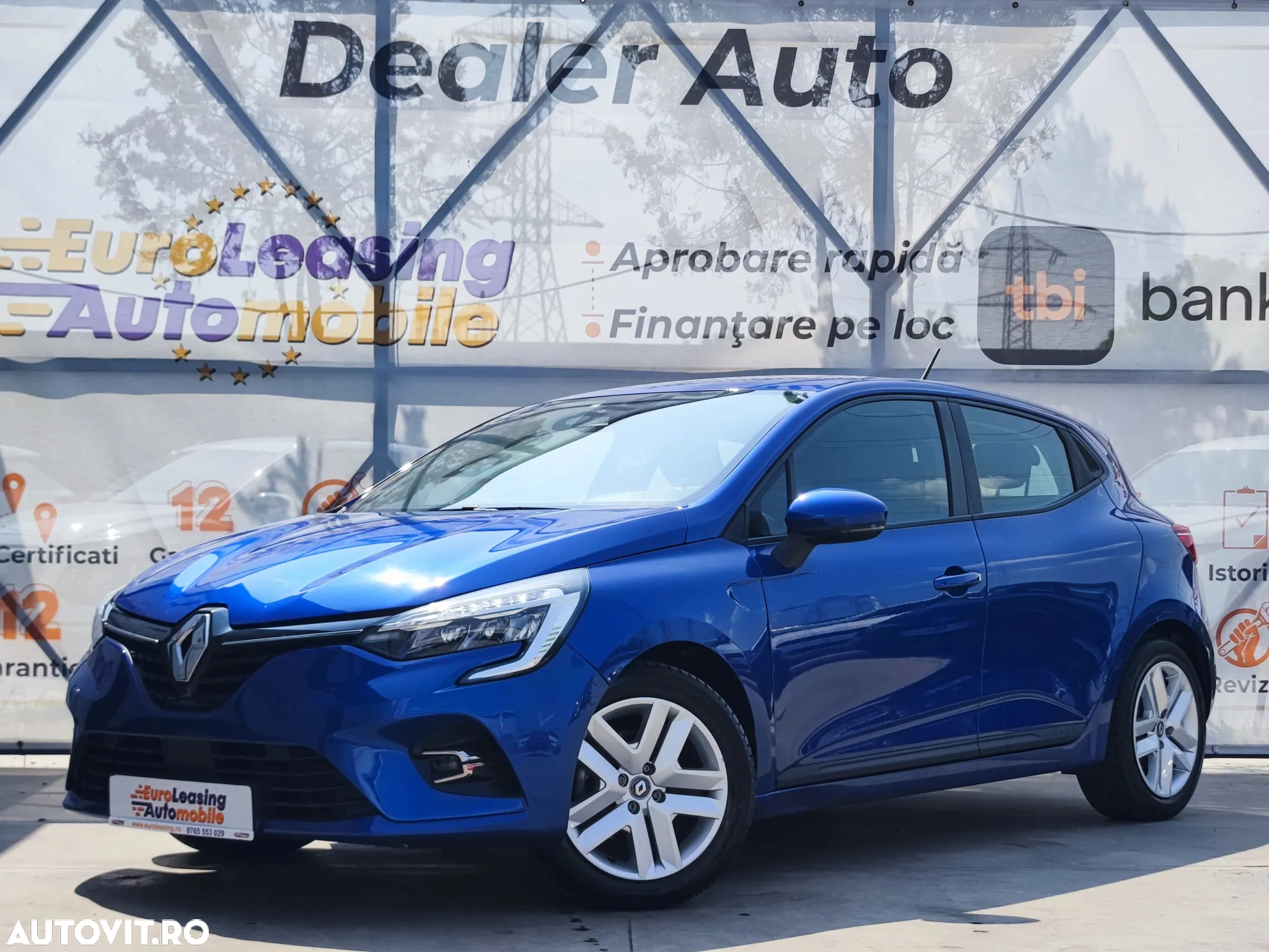 Renault Clio E-TECH Hybrid 140 ZEN - 2