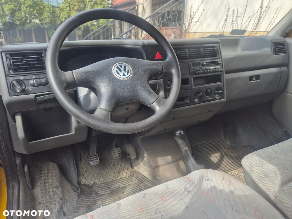 Volkswagen Transporter - 10