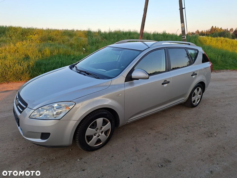 Kia Ceed - 2