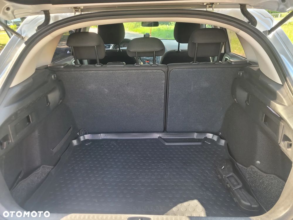 Citroën C4 HDi 90 Tendance - 8