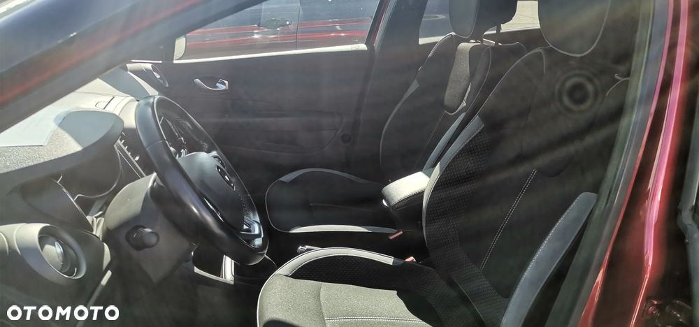 Renault Captur ENERGY TCe 120 Bose Edition - 10