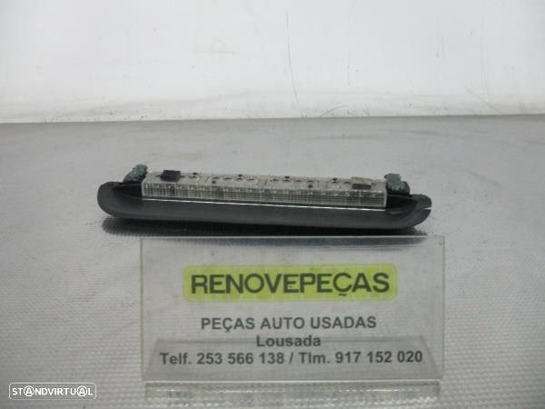 Terceiro Stop Bmw 5 (E60) - 1