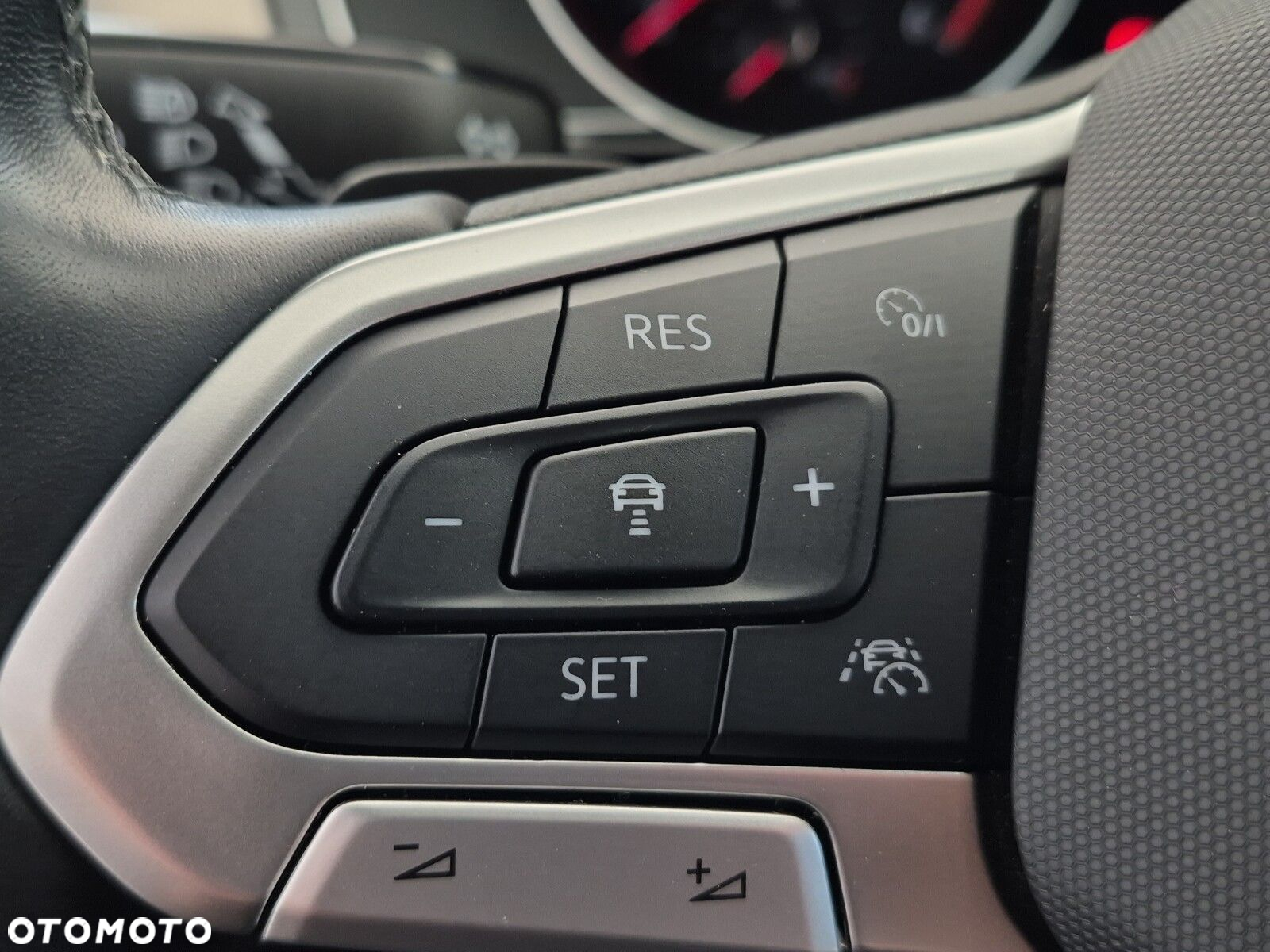 Volkswagen Passat 2.0 TDI EVO Elegance DSG - 15