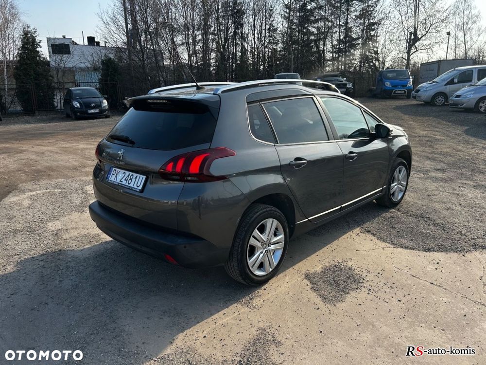 Peugeot 2008 - 10