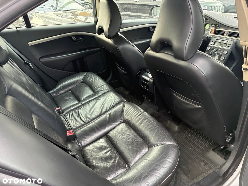 Volvo S80 2.4D Kinetic - 11