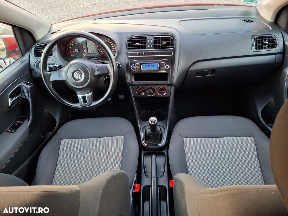 Volkswagen Polo - 7