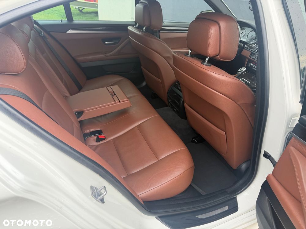 BMW Seria 5 530i Sport-Aut Edition Exclusive - 18
