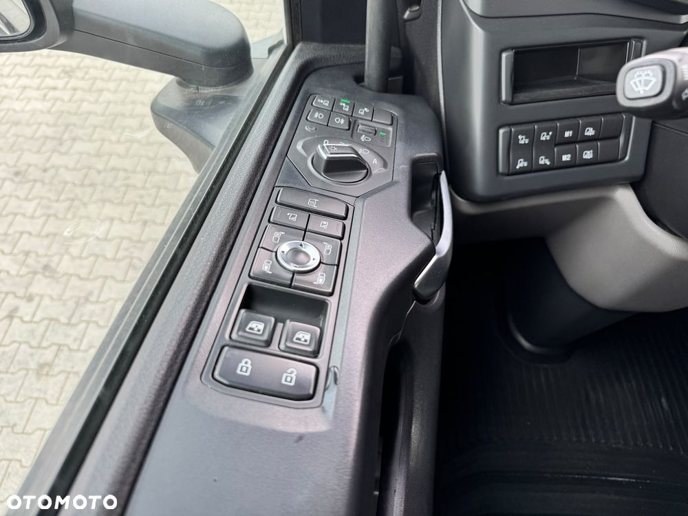 Scania R460 A4X2LB NOWE OPONY / FULL AIR - 19