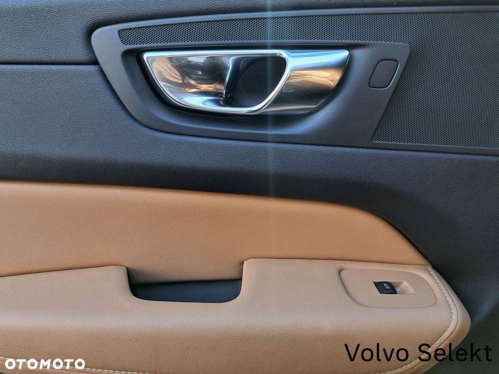 Volvo XC 60 - 29