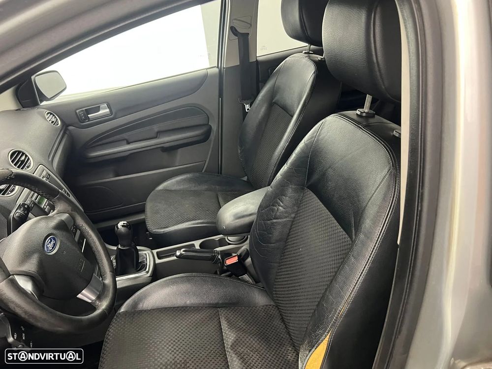 Ford Focus SW 1.6 TDCi Titanium - 7