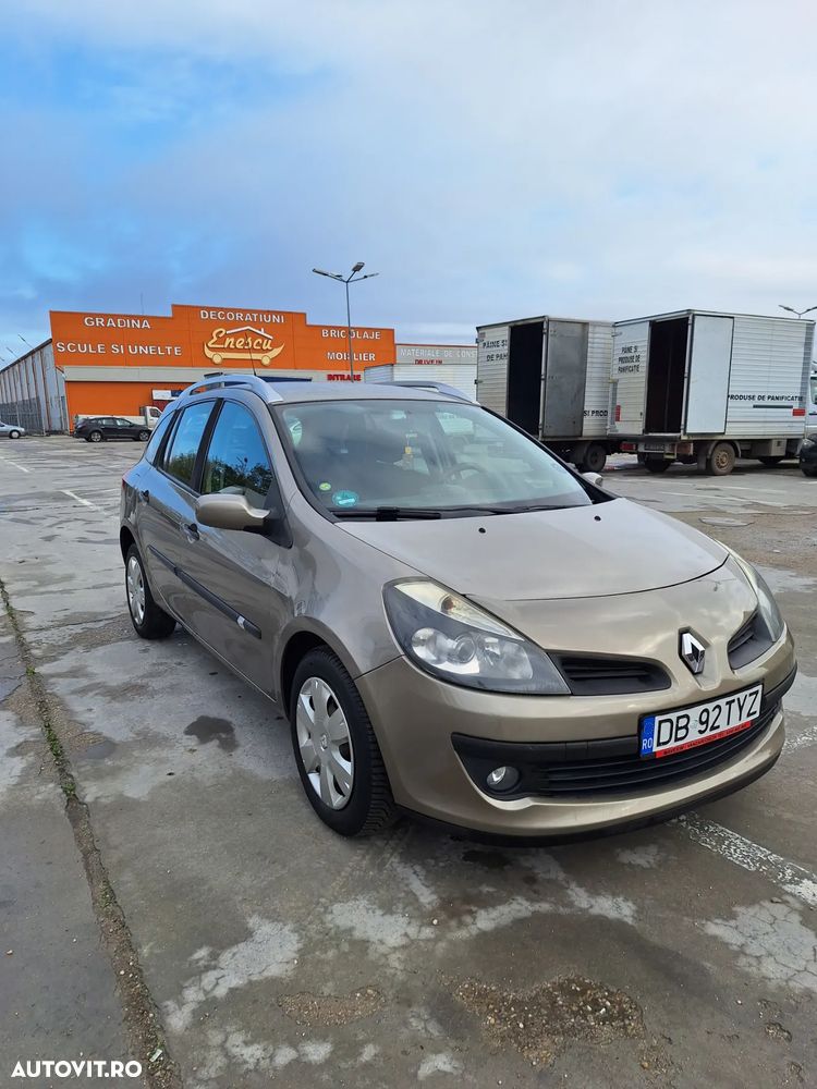 Renault Clio 1.2 16V Grandtour Authentique - 3