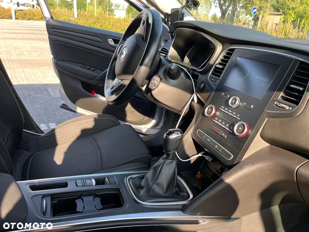 Renault Megane 1.5 dCi Limited 2018 - 24