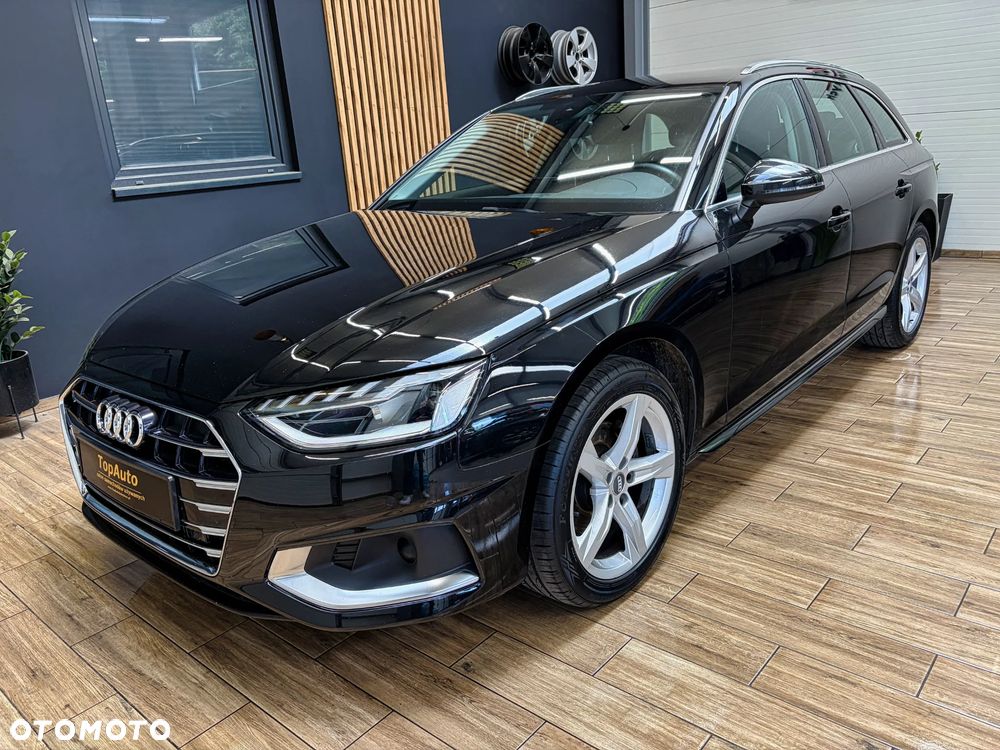 Audi A4 Avant 40 TFSI S tronic - 13