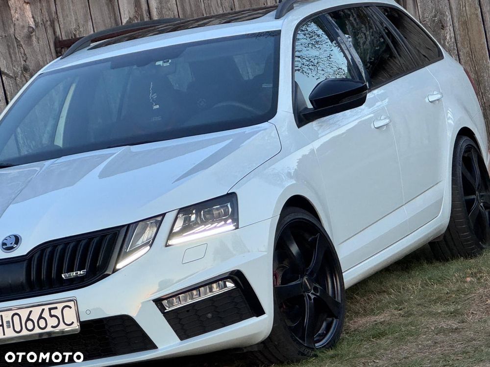Skoda Octavia 2.0 TDI 4x4 DSG RS - 3